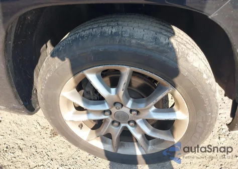 2015 Jeep Grand Cherokee Summit z USA, uszkodzony, nr VIN 1C4RJFJT2FC753472